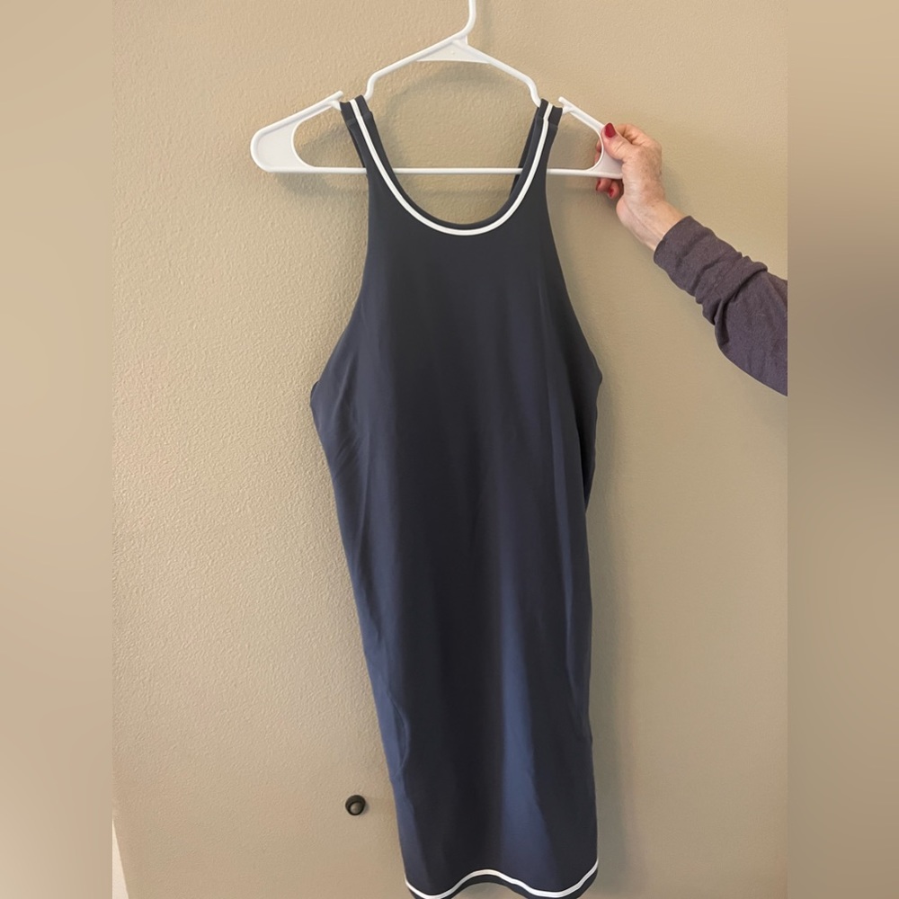 Vuori volley dress grey